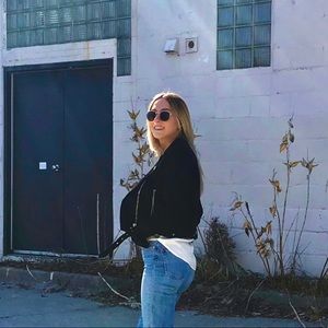 Meet your Posher, Blaire